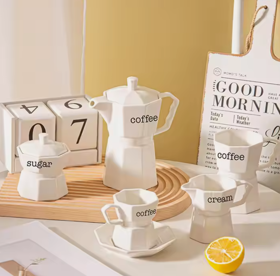 Andus European-Style Porcelain Tea Cup and Saucer Set