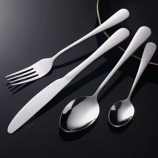 Andus 4 Piece Silverware Dinner Set w/ Steak Knife, Dinner Fork, Spoon & Dessert Spoon